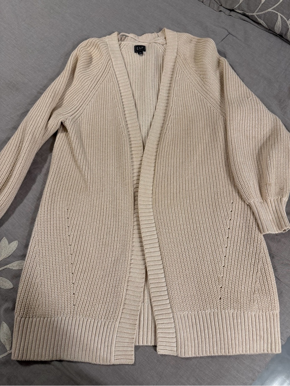 GAP Beige Open-Front Ribbed Knit Cardigan